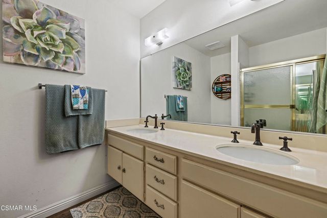 35 Ilex Drive, Newbury Park, CA 91320