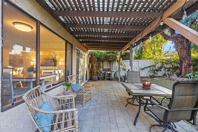 35 Ilex Drive, Newbury Park, CA 91320