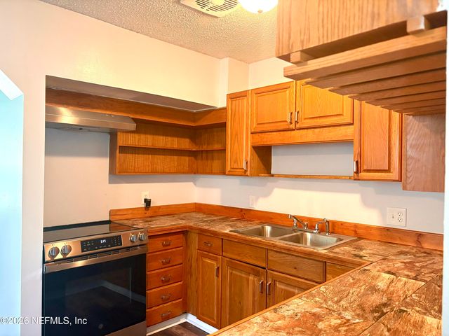 3747 ALDINGTON Drive, Jacksonville, FL 32210