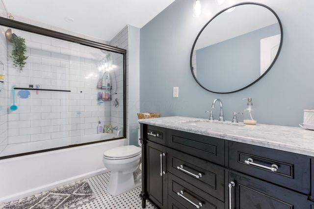 1082 James Road, Granville, OH 43023