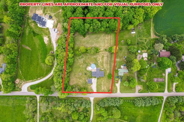 1082 James Road, Granville, OH 43023