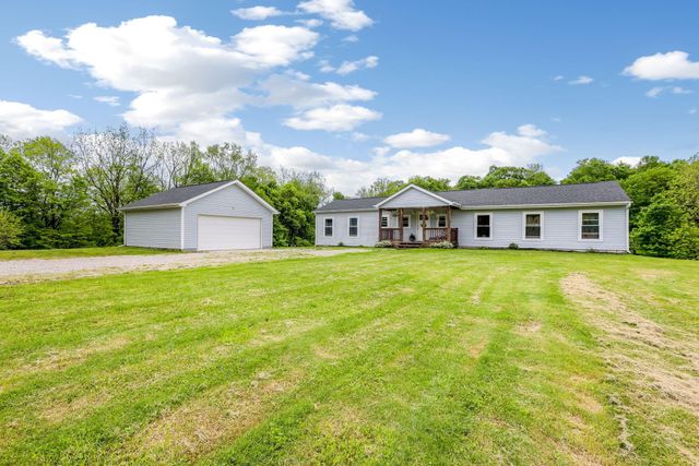 1082 James Road, Granville, OH 43023