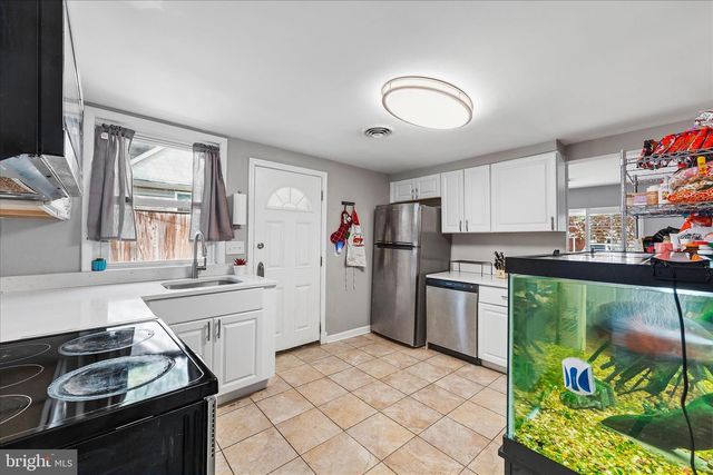 311 SMITH AVE, Severna Park, MD 21146