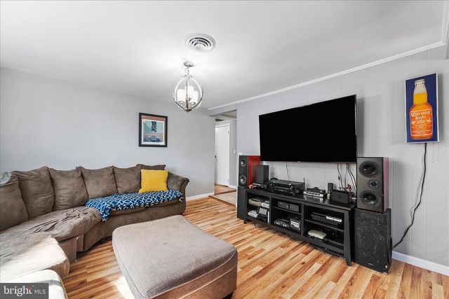 311 SMITH AVE, Severna Park, MD 21146