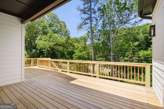 212 Pindos Place SW, Powder Springs, GA 30127