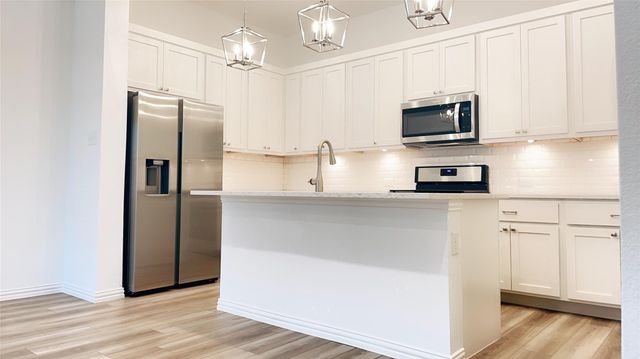 2233 Adena Springs Drive, Allen, TX 75013