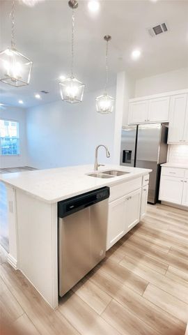 2233 Adena Springs Drive, Allen, TX 75013