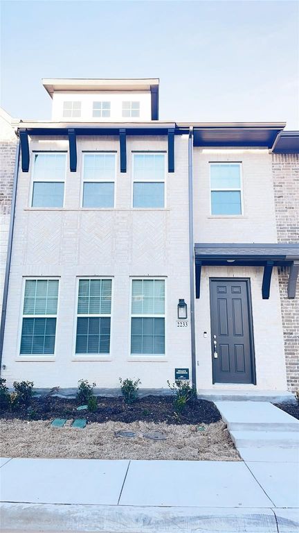 2233 Adena Springs Drive, Allen, TX 75013