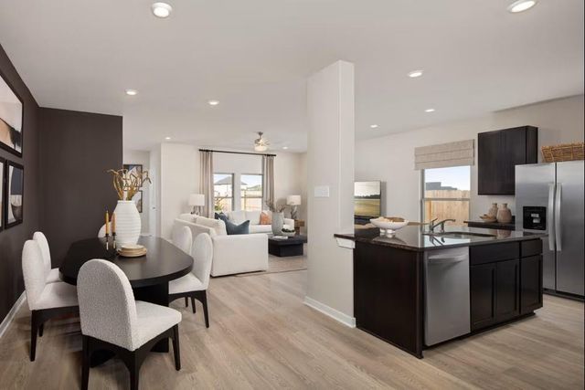 6215 Wildflower Fields Court, Richmond, TX 77469