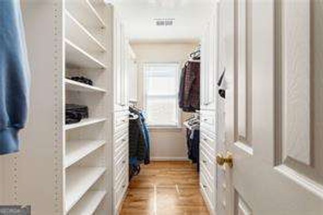 2148 Village Point NE, Atlanta, GA 30319