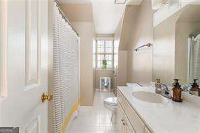 2148 Village Point NE, Atlanta, GA 30319
