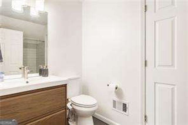 2148 Village Point NE, Atlanta, GA 30319