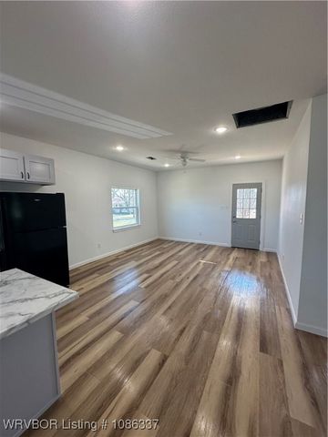 620 E Lincoln Street, Greenwood, AR 72936