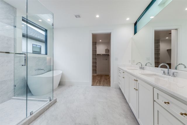 3629 McFARLIN Boulevard, University Park, TX 75205