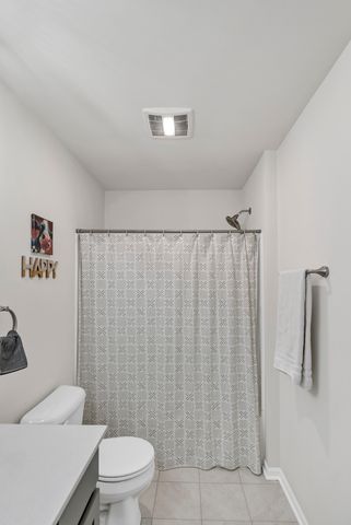 2720 Lily Lane, Rolling Meadows, IL 60008