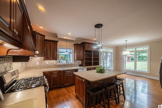 1515 Krebs Station Road, Paducah, KY 42003