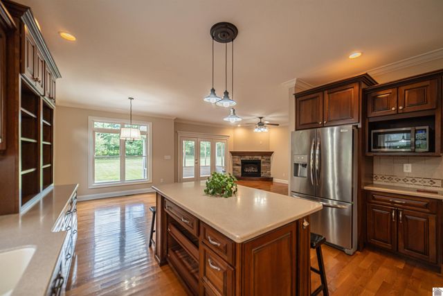 1515 Krebs Station Road, Paducah, KY 42003