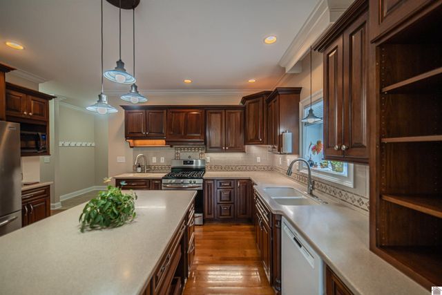 1515 Krebs Station Road, Paducah, KY 42003