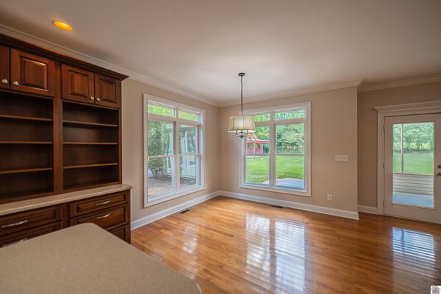 1515 Krebs Station Road, Paducah, KY 42003