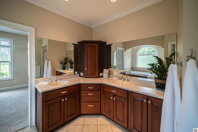 1515 Krebs Station Road, Paducah, KY 42003
