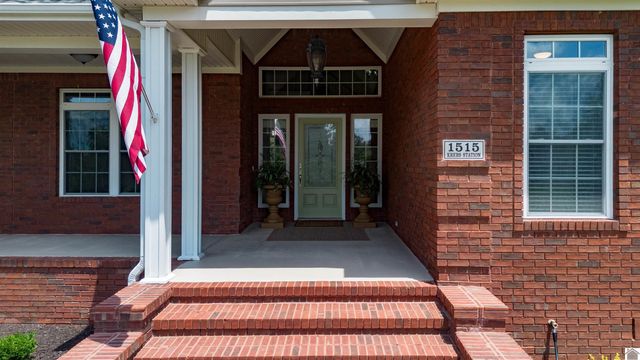1515 Krebs Station Road, Paducah, KY 42003
