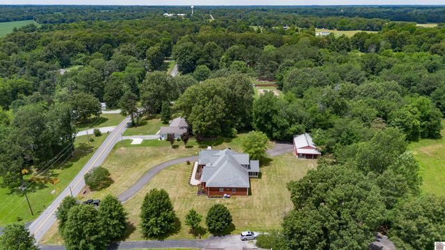 1515 Krebs Station Road, Paducah, KY 42003