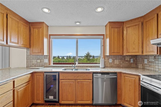 29015 15th Place S, Federal Way, WA 98003