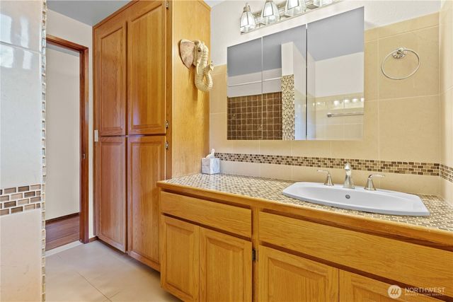 29015 15th Place S, Federal Way, WA 98003