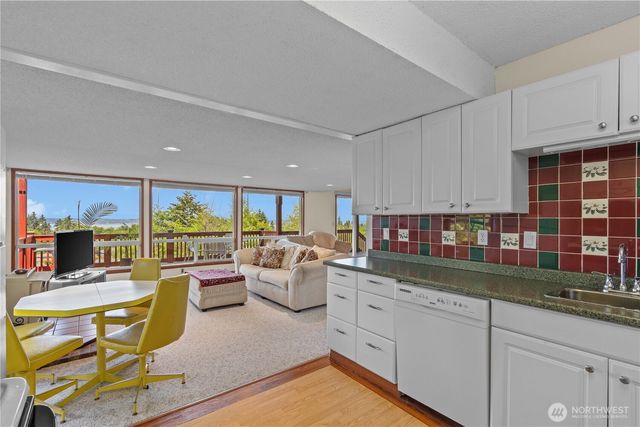29015 15th Place S, Federal Way, WA 98003
