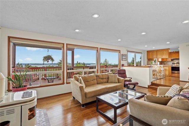 29015 15th Place S, Federal Way, WA 98003