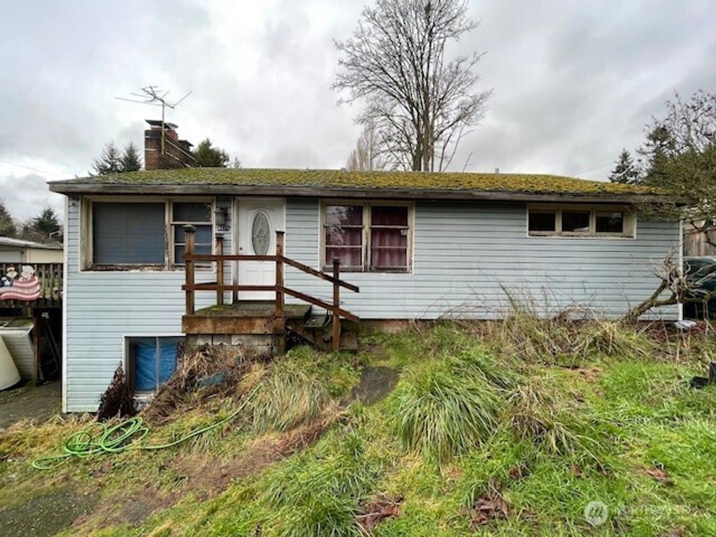 4821 164th Street SW, Edmonds, WA 98026