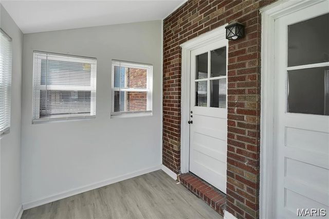 4556 Carter Avenue, St Louis, MO 63115