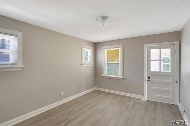 4556 Carter Avenue, St Louis, MO 63115