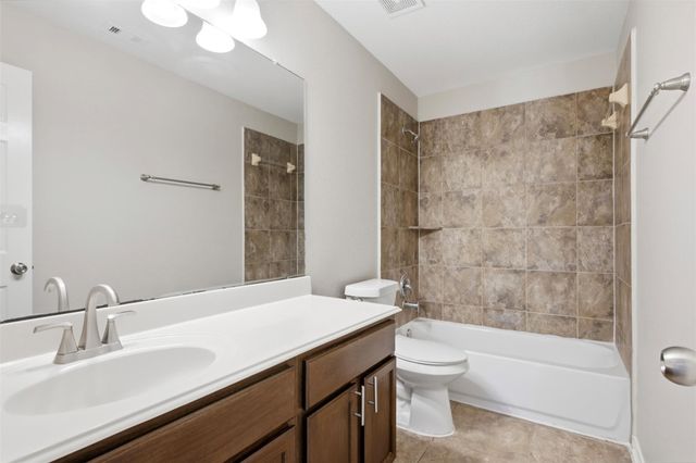 20818 Falcon Hill Street, Humble, TX 77338