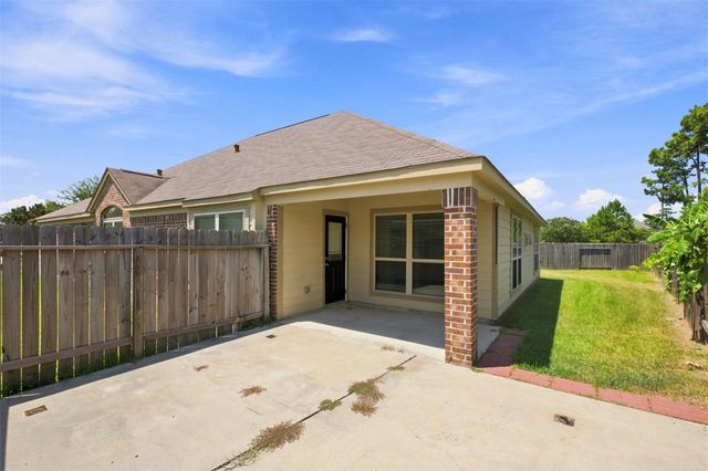 20818 Falcon Hill Street, Humble, TX 77338