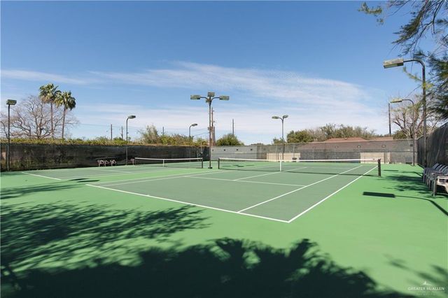 129 W Sunflower Avenue, Mcallen, TX 78504