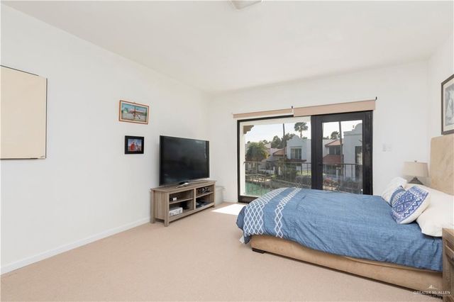 129 W Sunflower Avenue, Mcallen, TX 78504