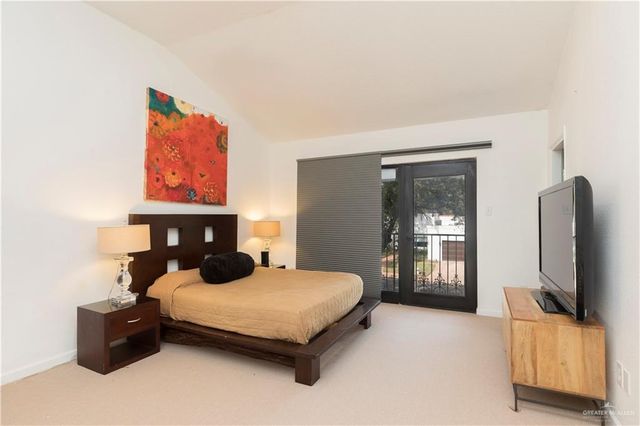 129 W Sunflower Avenue, Mcallen, TX 78504