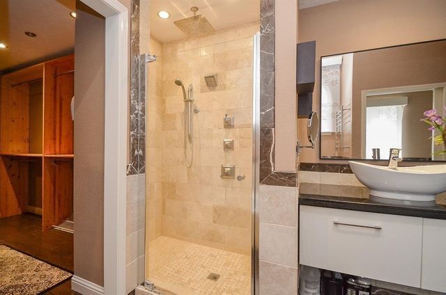 7103 Adobe Meadows Court, Sugar Land, TX 77479