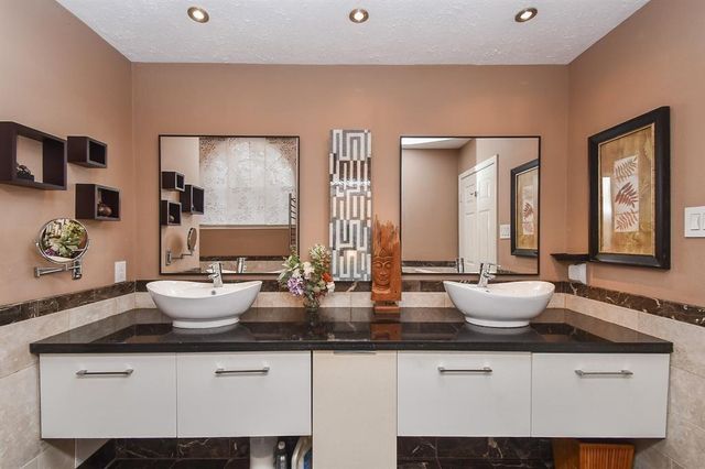 7103 Adobe Meadows Court, Sugar Land, TX 77479