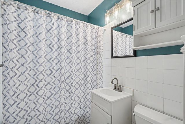 3011 48th Street, Des Moines, IA 50310