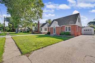 3011 48th Street, Des Moines, IA 50310