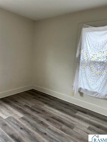 317 E Spring Street, Mankato, MN 56001