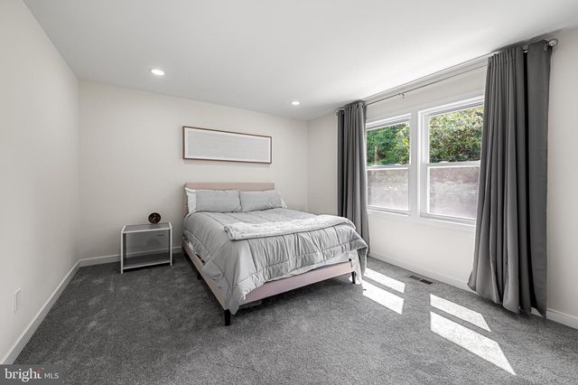 1242 CLEARFIELD CIR, Lutherville Timonium, MD 21093