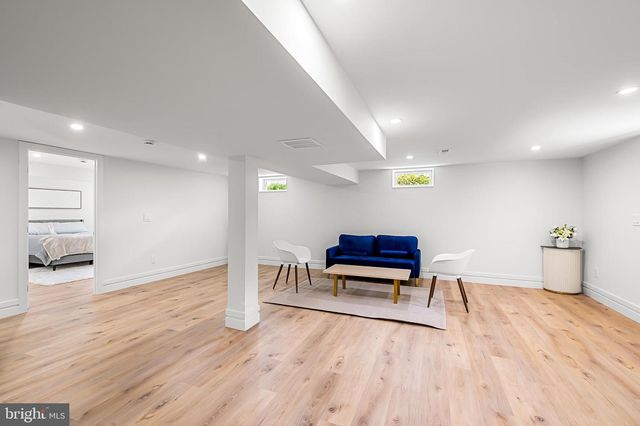 1242 CLEARFIELD CIR, Lutherville Timonium, MD 21093