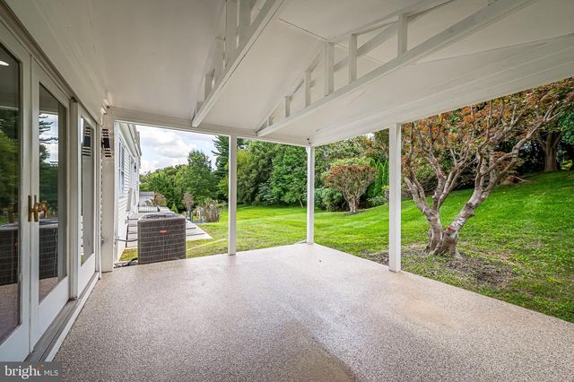 1242 CLEARFIELD CIR, Lutherville Timonium, MD 21093