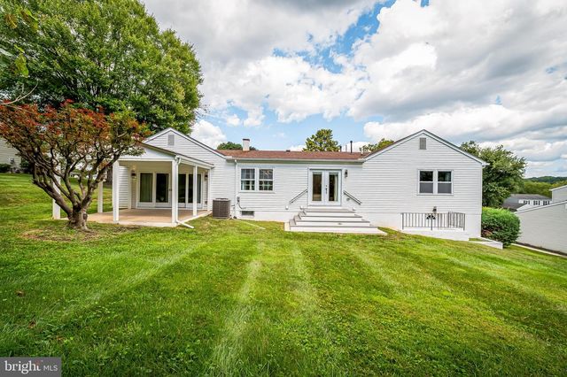 1242 CLEARFIELD CIR, Lutherville Timonium, MD 21093