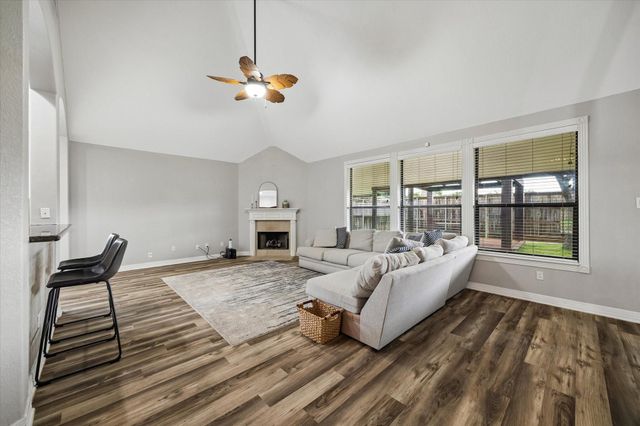 16542 Crossfield Drive, Houston, TX 77095