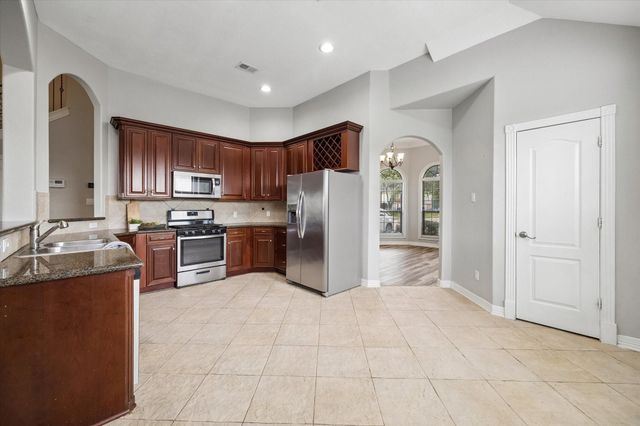 16542 Crossfield Drive, Houston, TX 77095