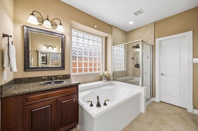 16542 Crossfield Drive, Houston, TX 77095